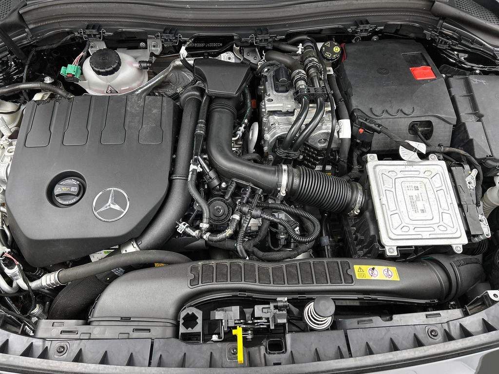 Mercedes-Benz B-Klasse (JVD14P) met abonnement