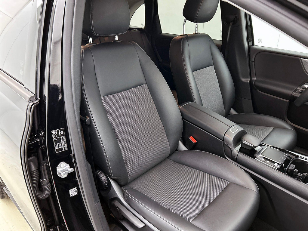 Mercedes-Benz B-Klasse (JVD14P) met abonnement