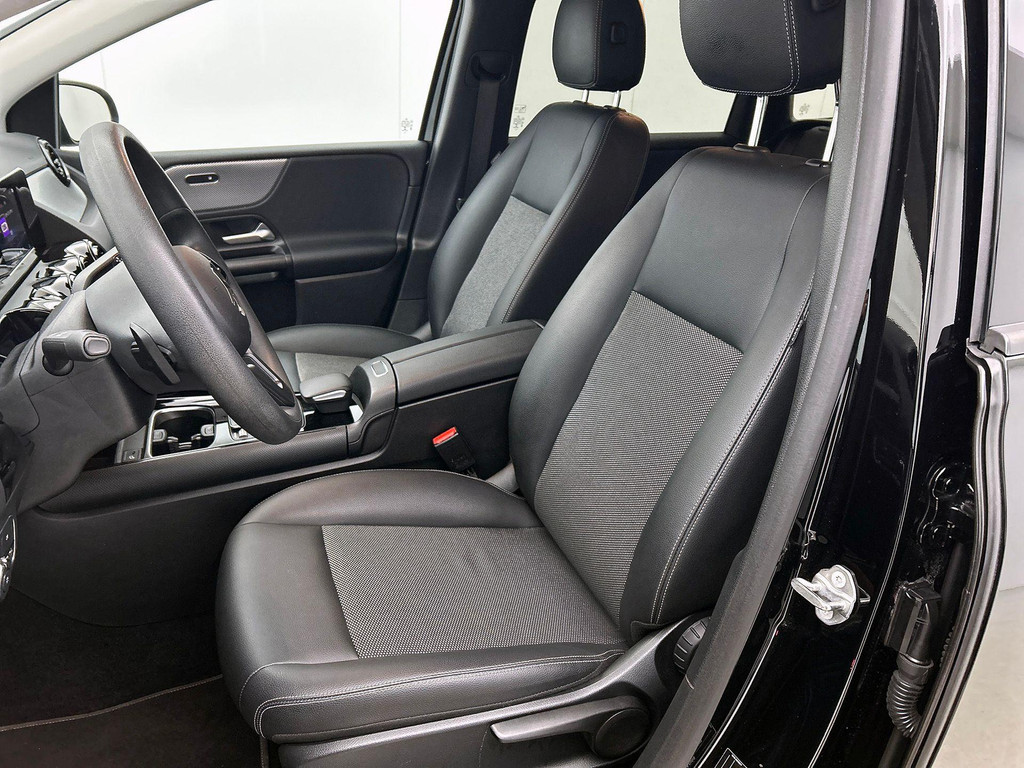 Mercedes-Benz B-Klasse (JVD14P) met abonnement