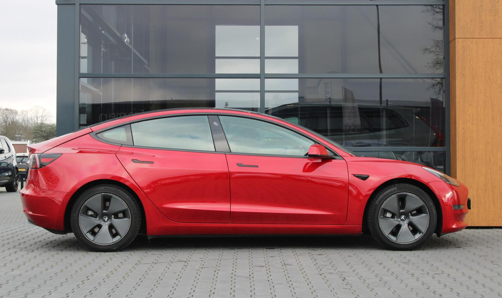 Tesla Model 3 AWD (K333HJ) met abonnement