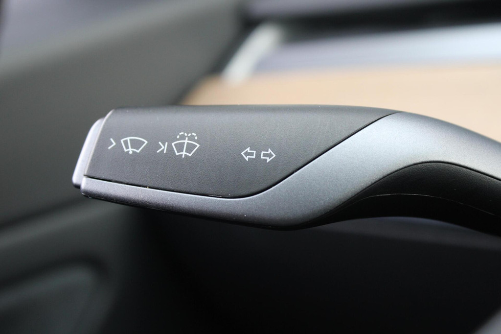 Tesla Model 3 AWD (K333HJ) met abonnement