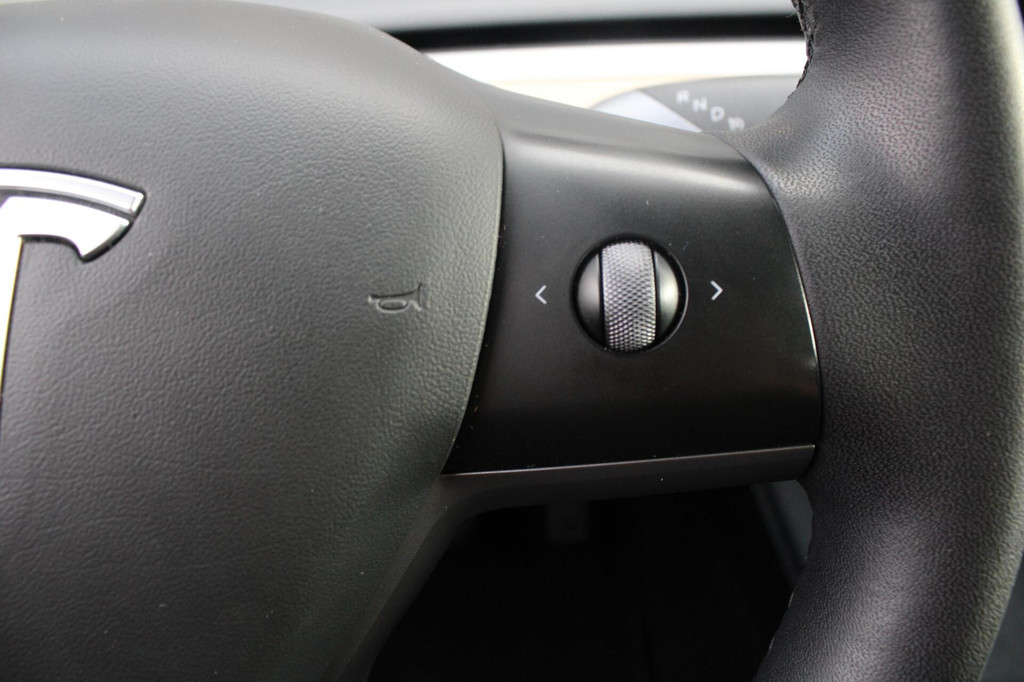 Tesla Model 3 AWD (K333HJ) met abonnement