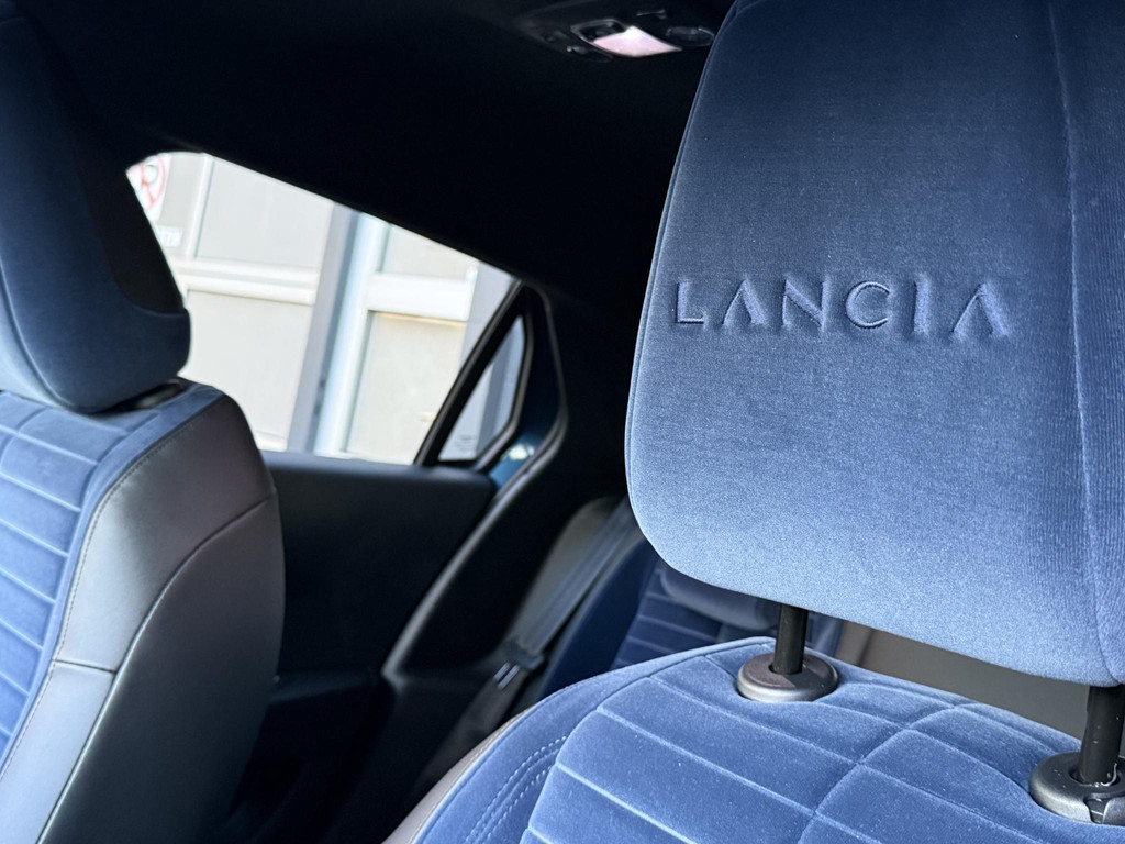 Lancia Ypsilon (JTX39H) met abonnement