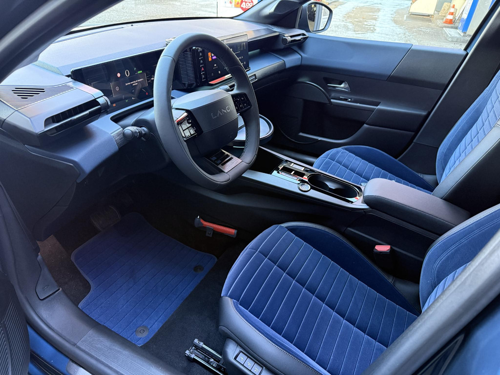 Lancia Ypsilon (JTX39H) met abonnement