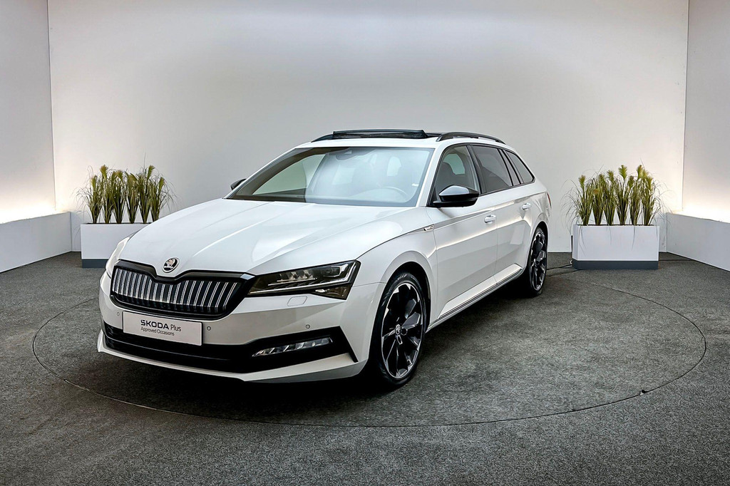 ŠKODA Superb (JVH83J) met abonnement