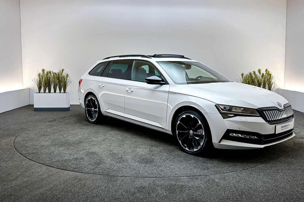 ŠKODA Superb (JVH83J) met abonnement