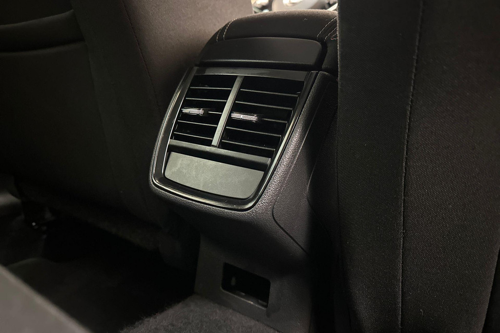 ŠKODA Scala (L741HH) met abonnement