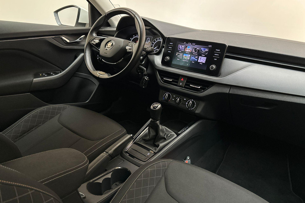 ŠKODA Scala (L741HH) met abonnement