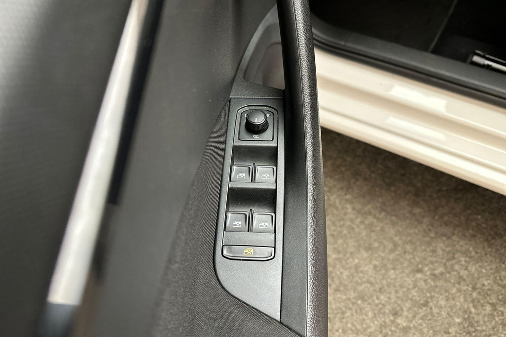 ŠKODA Scala (L741HH) met abonnement