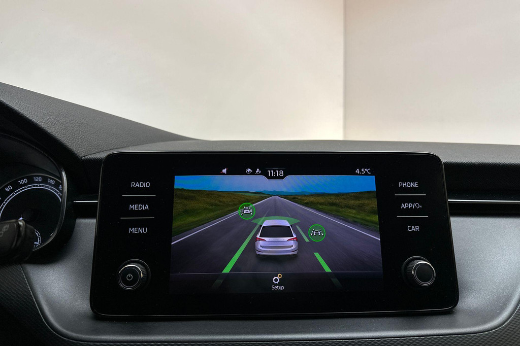 ŠKODA Scala (L741HH) met abonnement