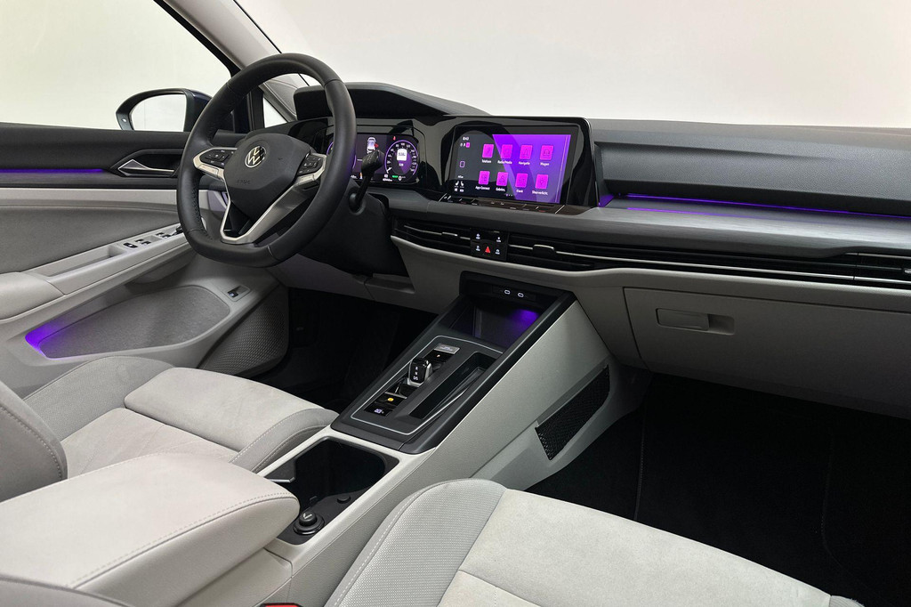 Volkswagen Golf (JVK27R) met abonnement