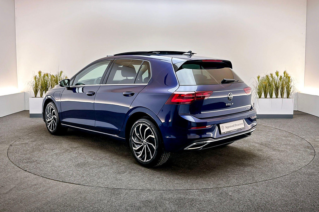 Volkswagen Golf (JVK27R) met abonnement