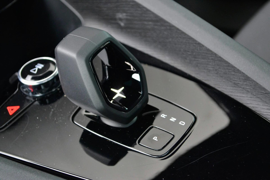 Polestar 2 (J886ZB) met abonnement