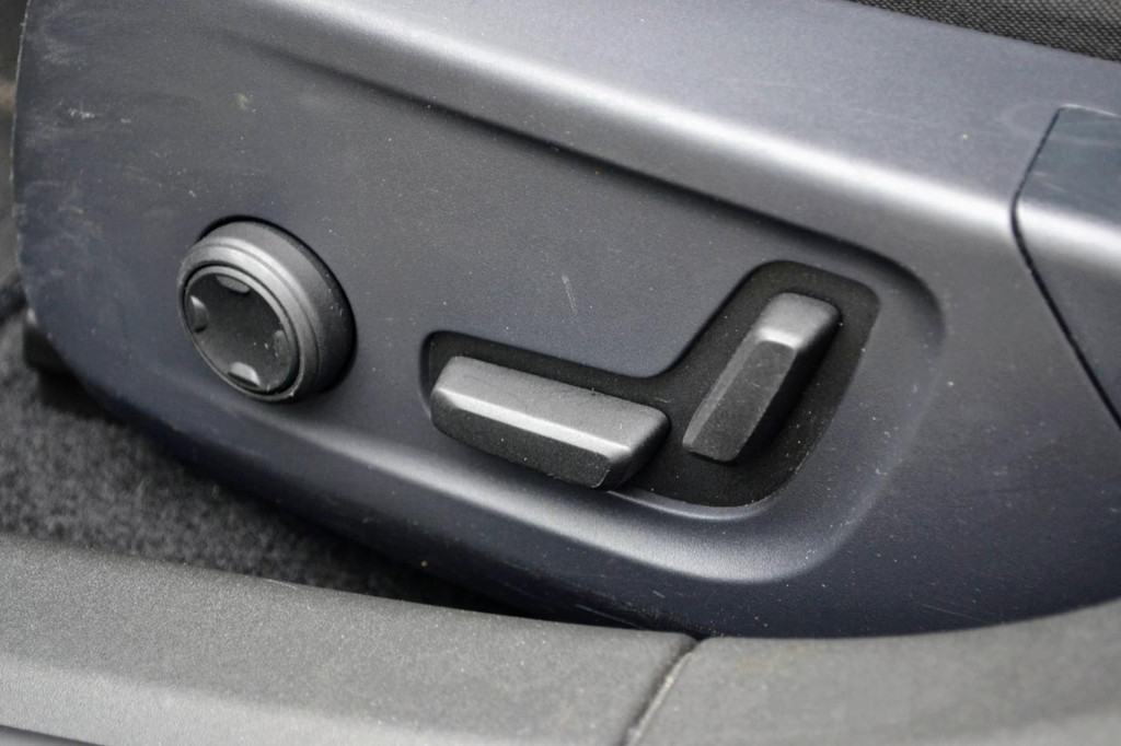 Polestar 2 (J886ZB) met abonnement