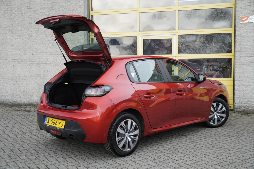 Peugeot 208 (K066KJ) met abonnement