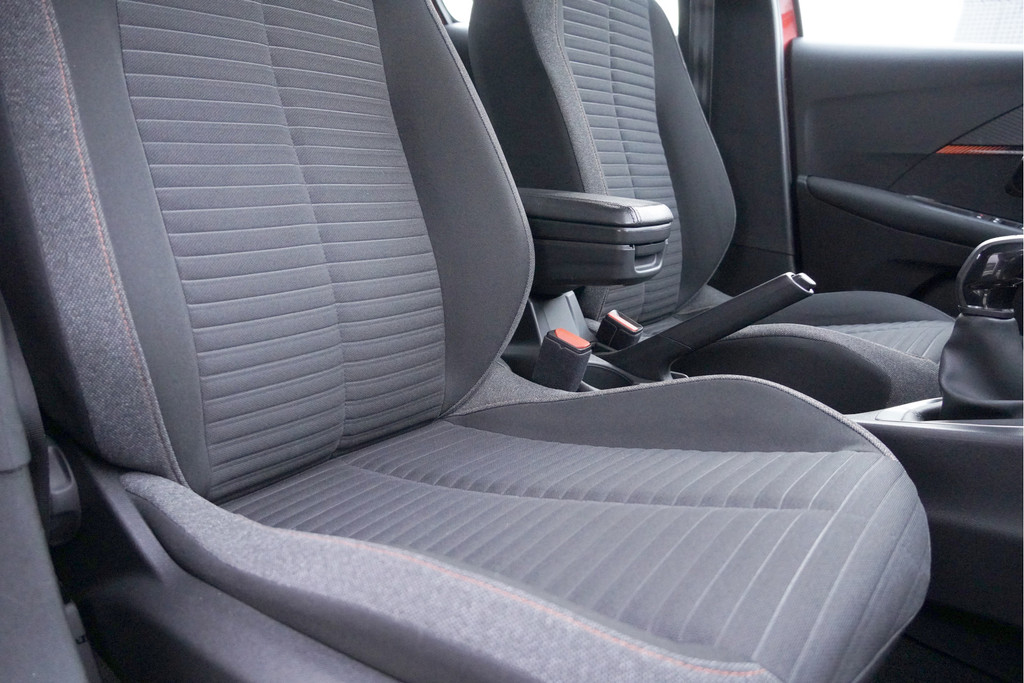 Peugeot 208 (K066KJ) met abonnement