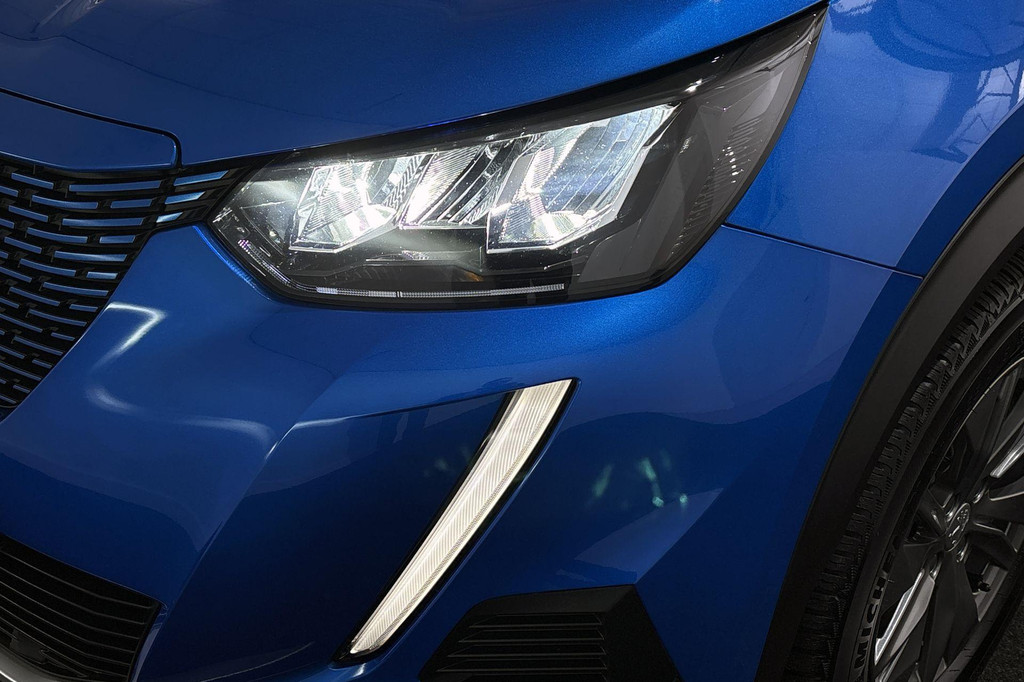 Peugeot e-2008 (T698NV) met abonnement