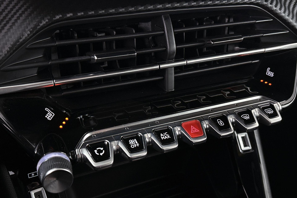 Peugeot e-2008 (T698NV) met abonnement