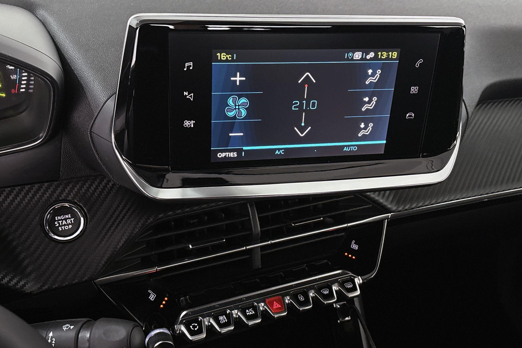 Peugeot e-2008 (T698NV) met abonnement