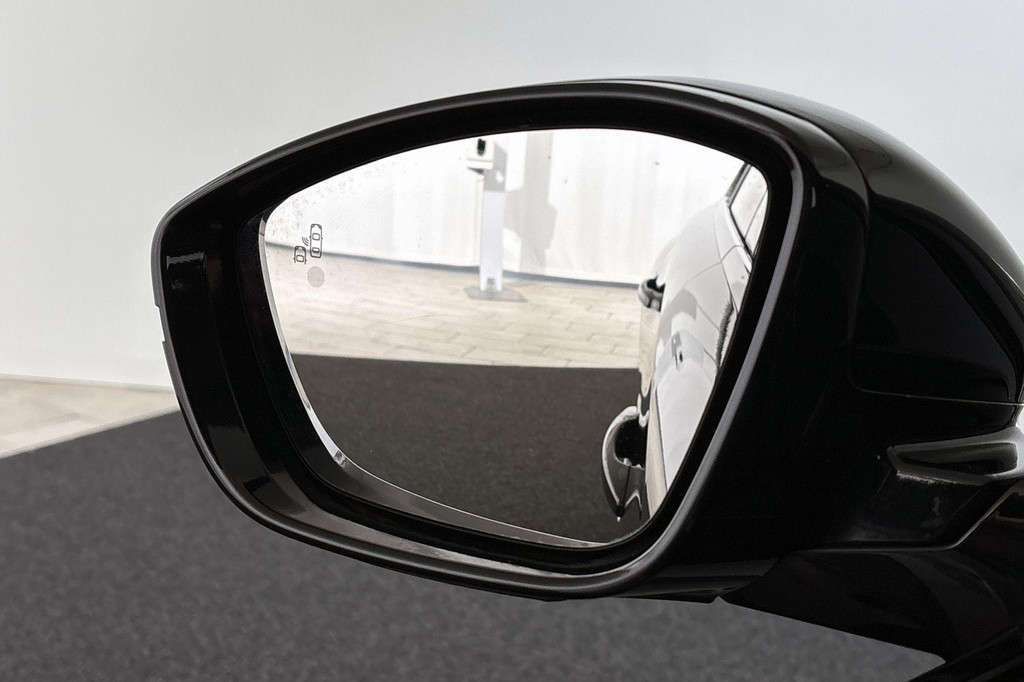 Peugeot 508 (N598FL) met abonnement