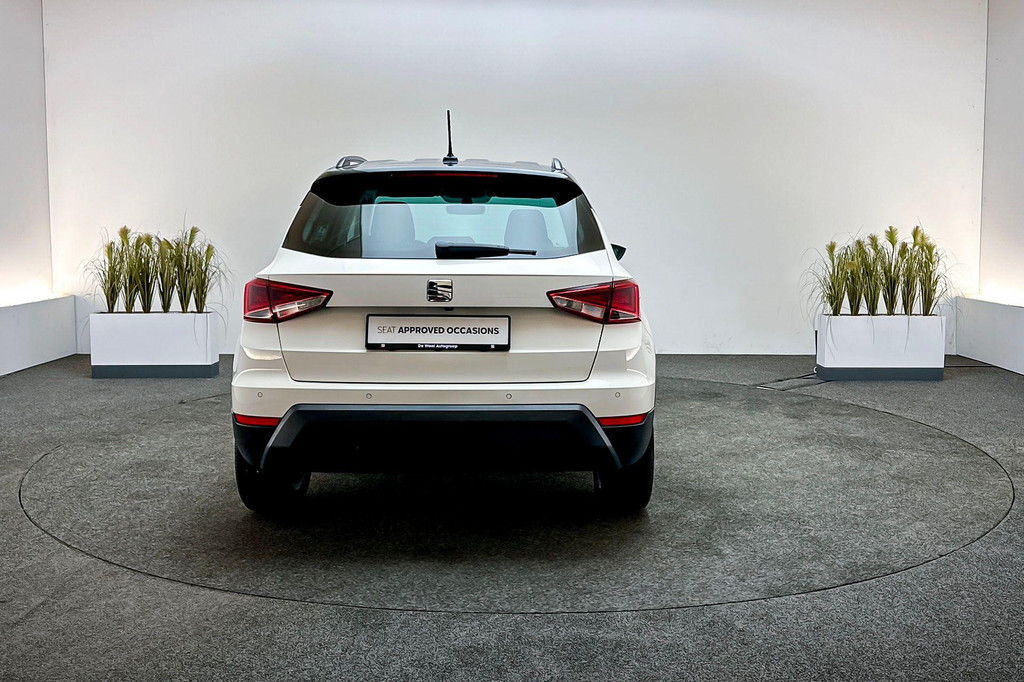 Seat Arona (J019VH) met abonnement