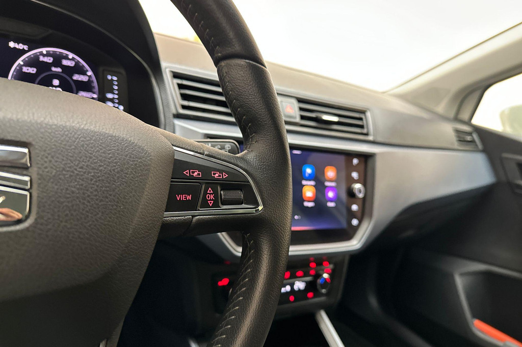 Seat Arona (J019VH) met abonnement