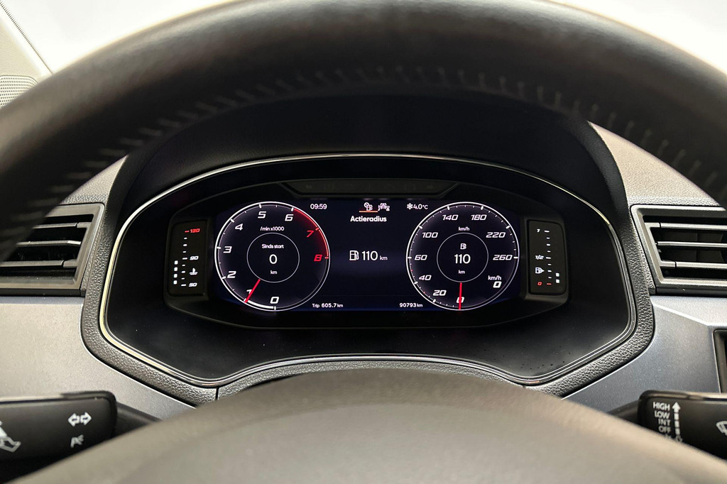 Seat Arona (J019VH) met abonnement