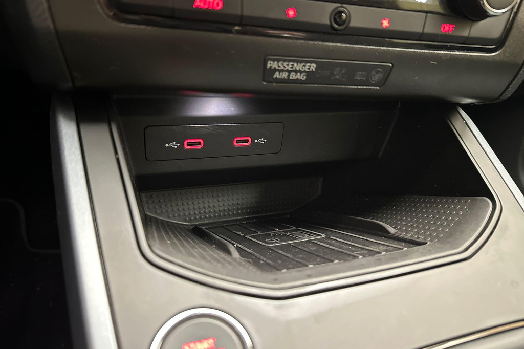 Seat Arona (J019VH) met abonnement