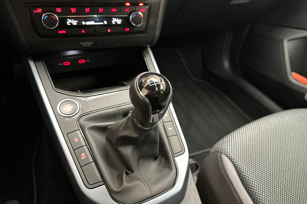 Seat Arona (J019VH) met abonnement