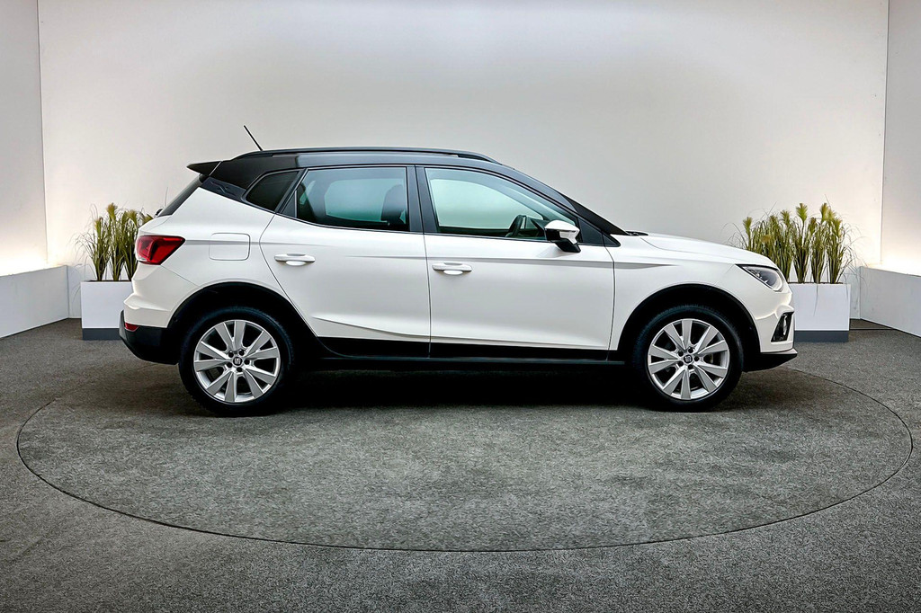 Seat Arona (J019VH) met abonnement