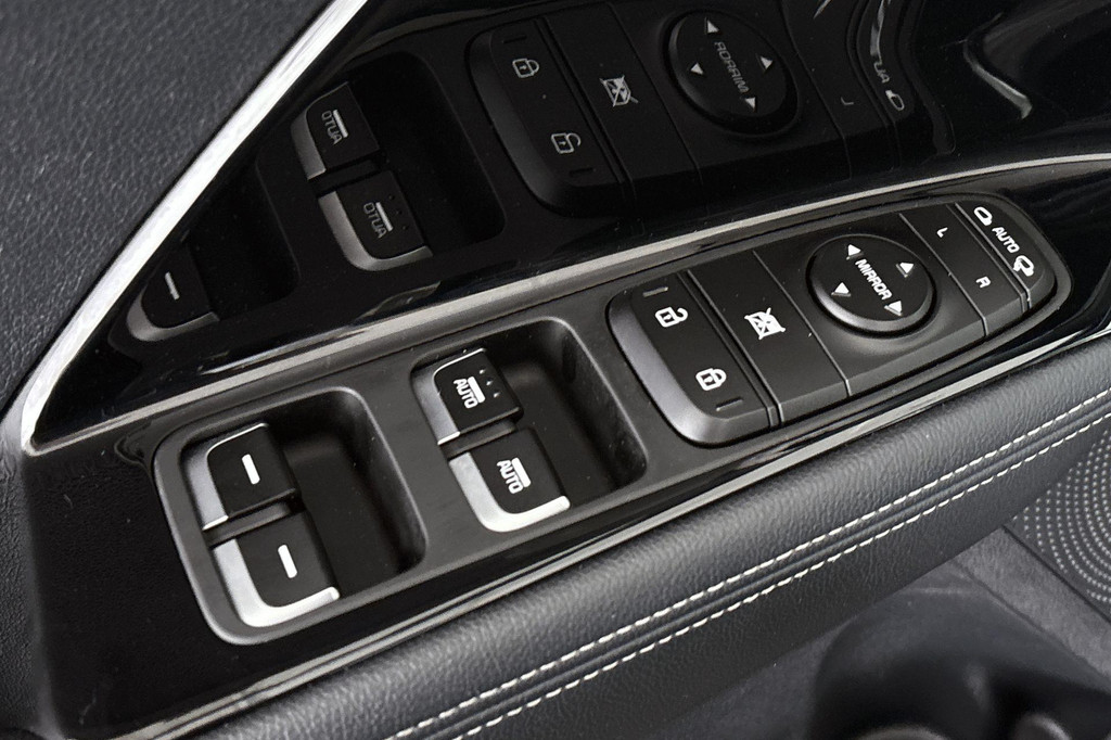 Kia Niro (K908JN) met abonnement