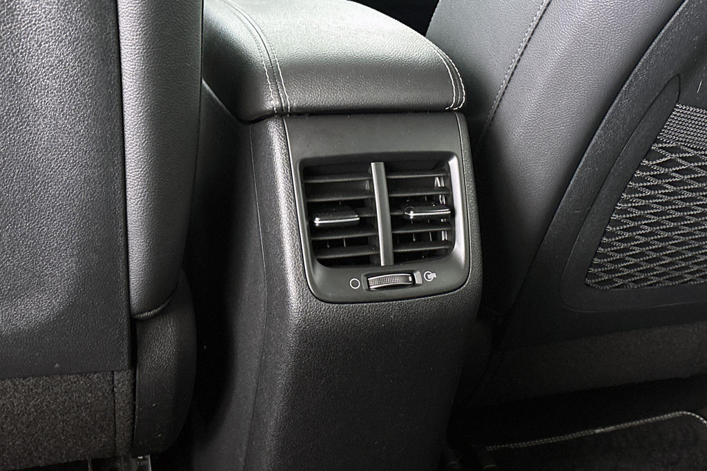 Kia Niro (K908JN) met abonnement