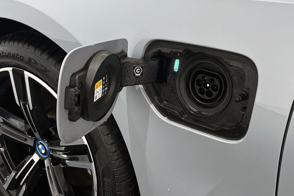 BMW 3 Serie touring (JVL30P) met abonnement