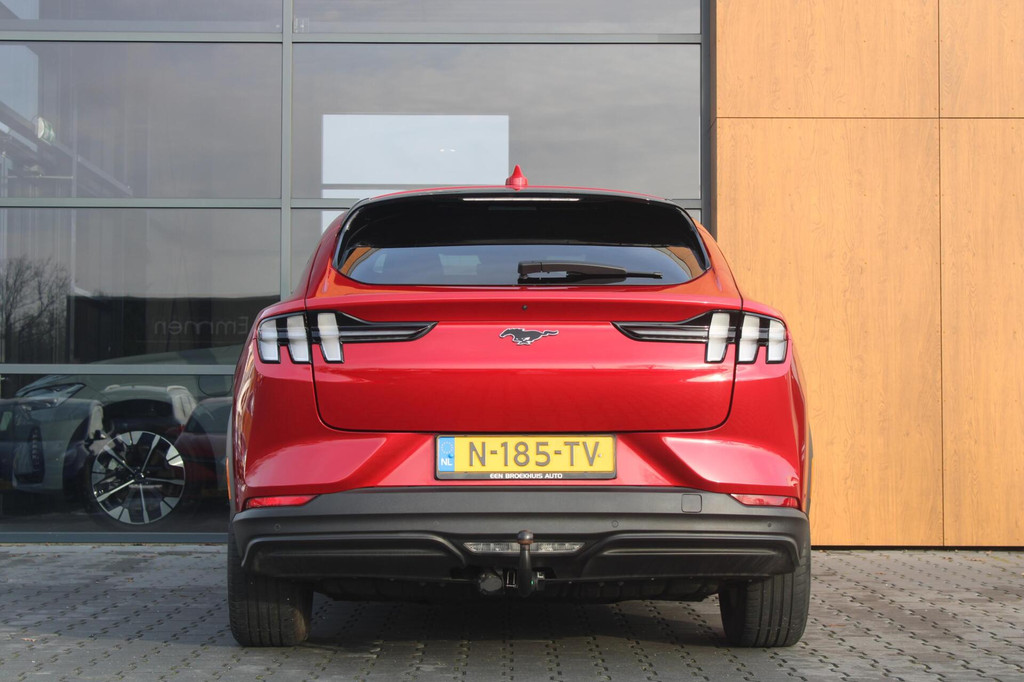 Ford Mustang Mach-E (N185TV) met abonnement