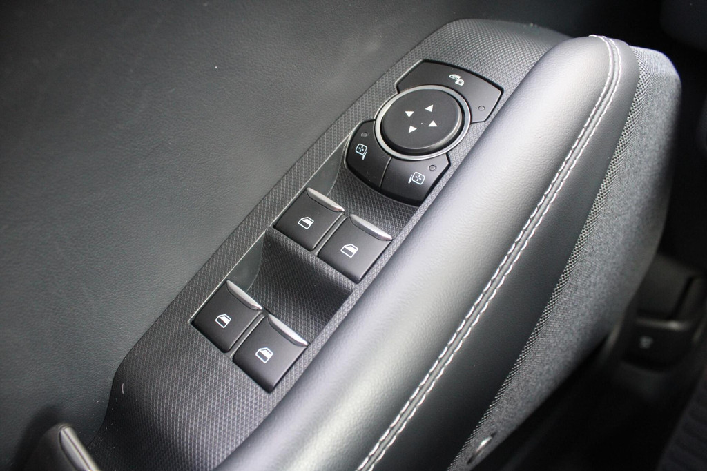 Ford Mustang Mach-E (N185TV) met abonnement