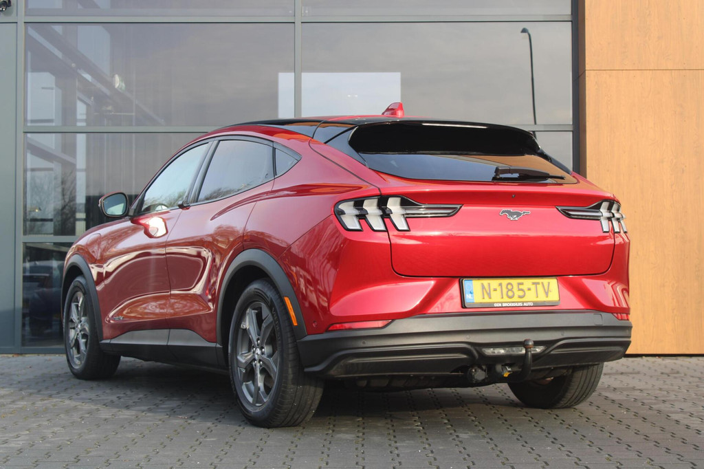 Ford Mustang Mach-E (N185TV) met abonnement