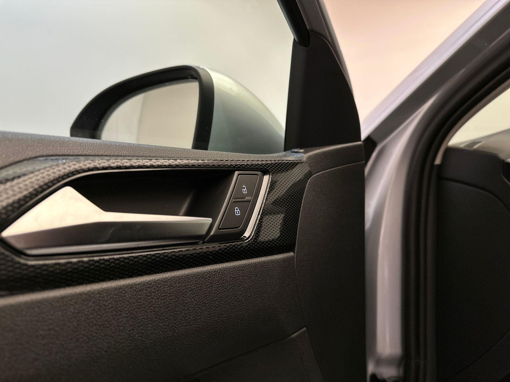 Volkswagen Taigo (JSJ16P) met abonnement