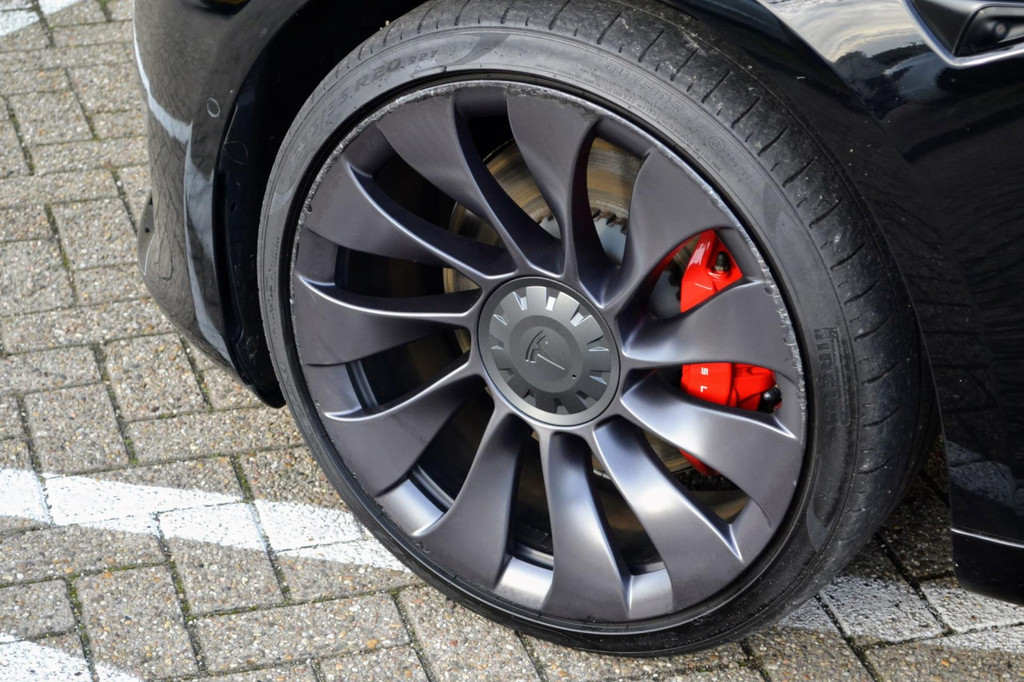 Tesla Model 3 AWD (K116FT) met abonnement