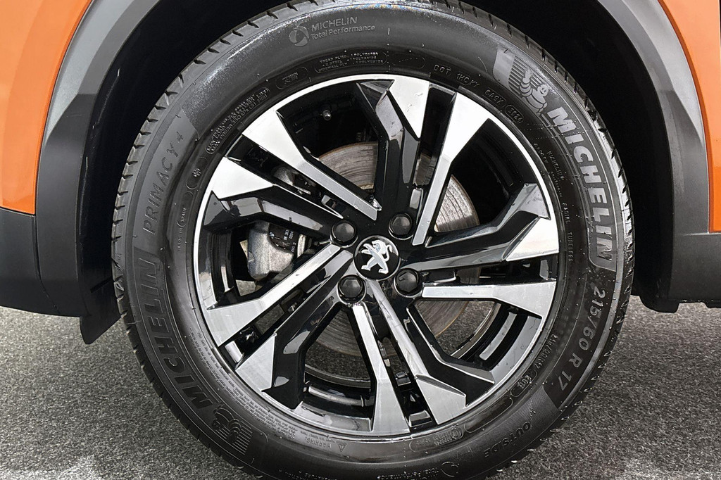 Peugeot e-2008 (R041TK) met abonnement