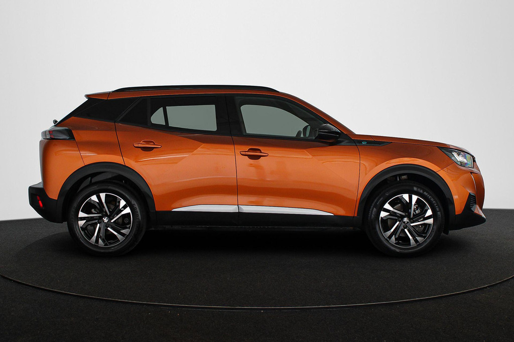 Peugeot e-2008 (R041TK) met abonnement