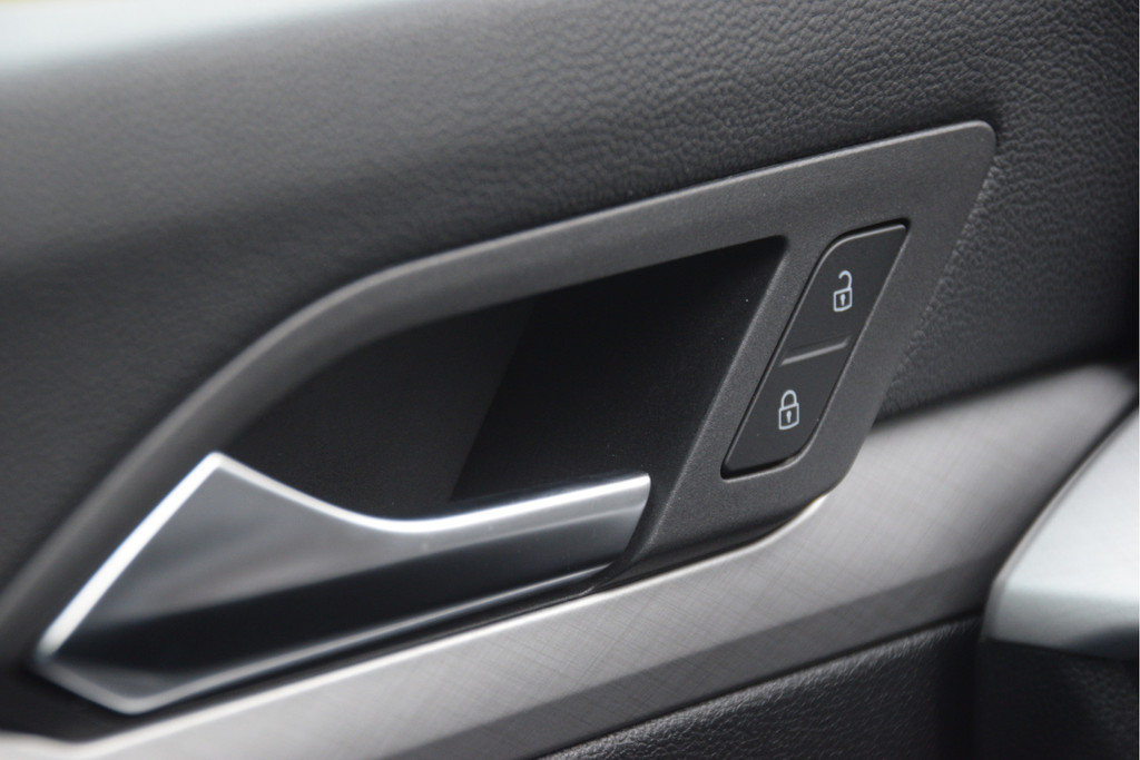 Volkswagen Golf (JRL64R) met abonnement