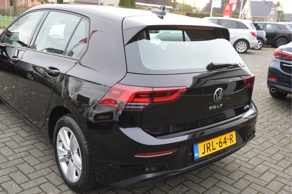 Volkswagen Golf (JRL64R) met abonnement