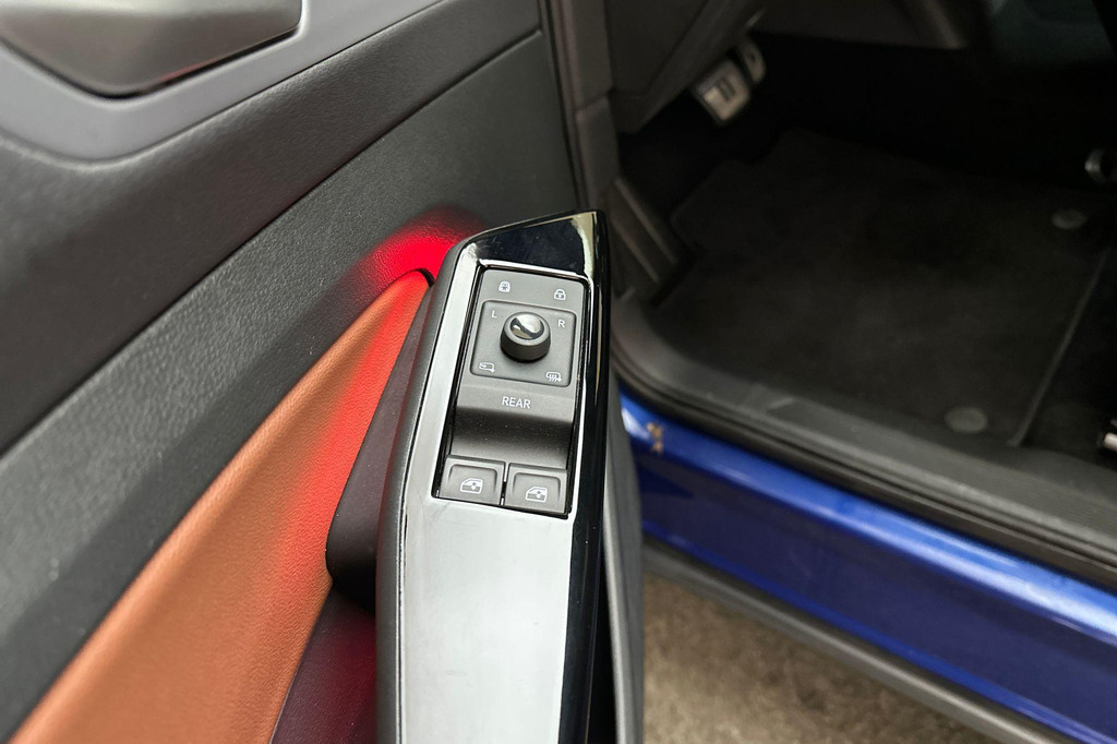 Volkswagen ID.4 (P292JB) met abonnement