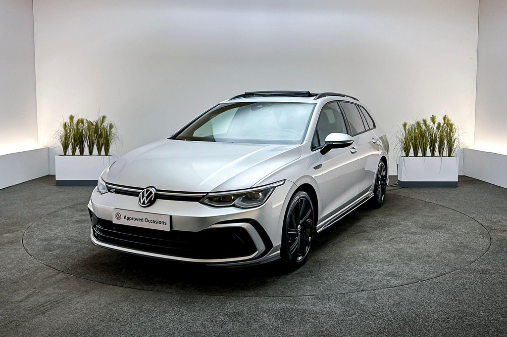 Volkswagen Golf (JVH29H) met abonnement