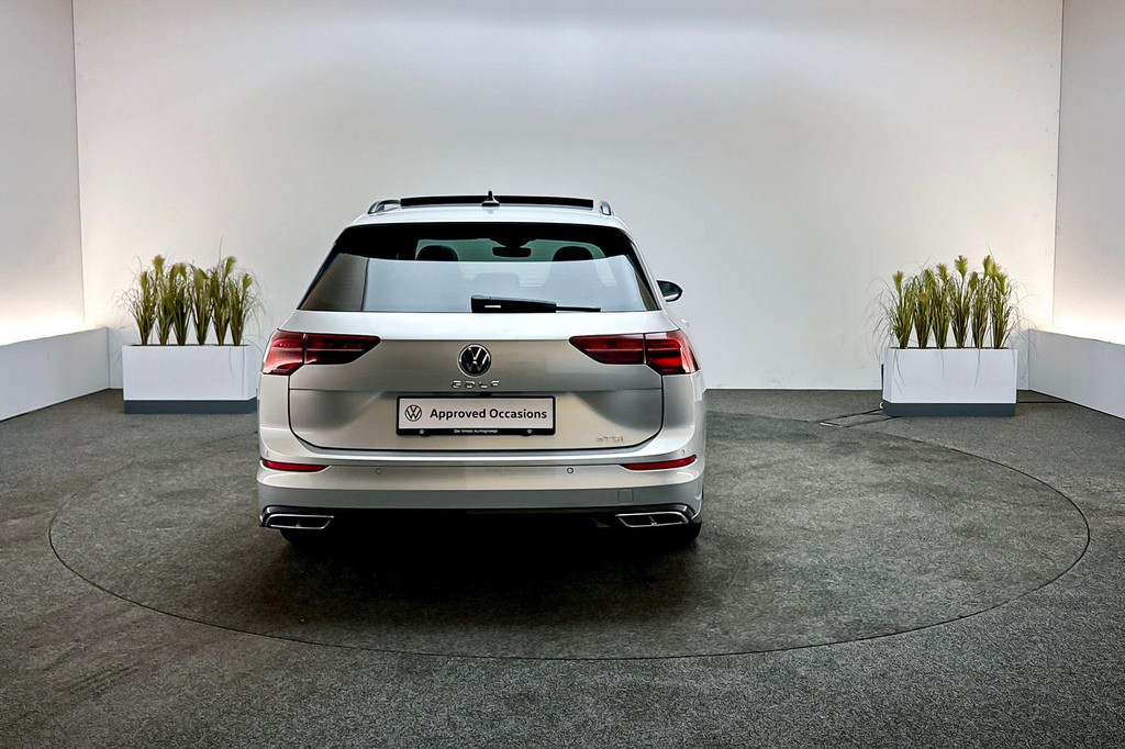 Volkswagen Golf (JVH29H) met abonnement