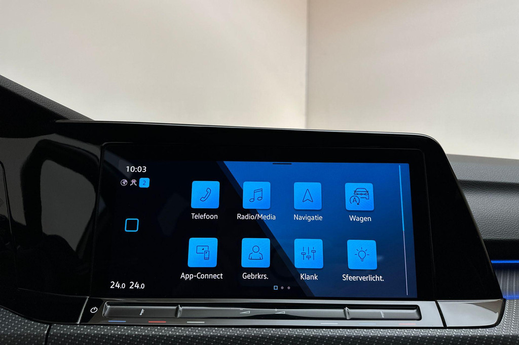 Volkswagen Golf (JVH29H) met abonnement