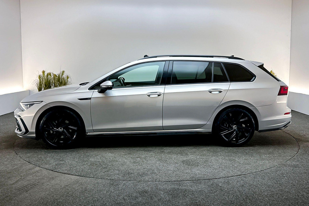 Volkswagen Golf (JVH29H) met abonnement