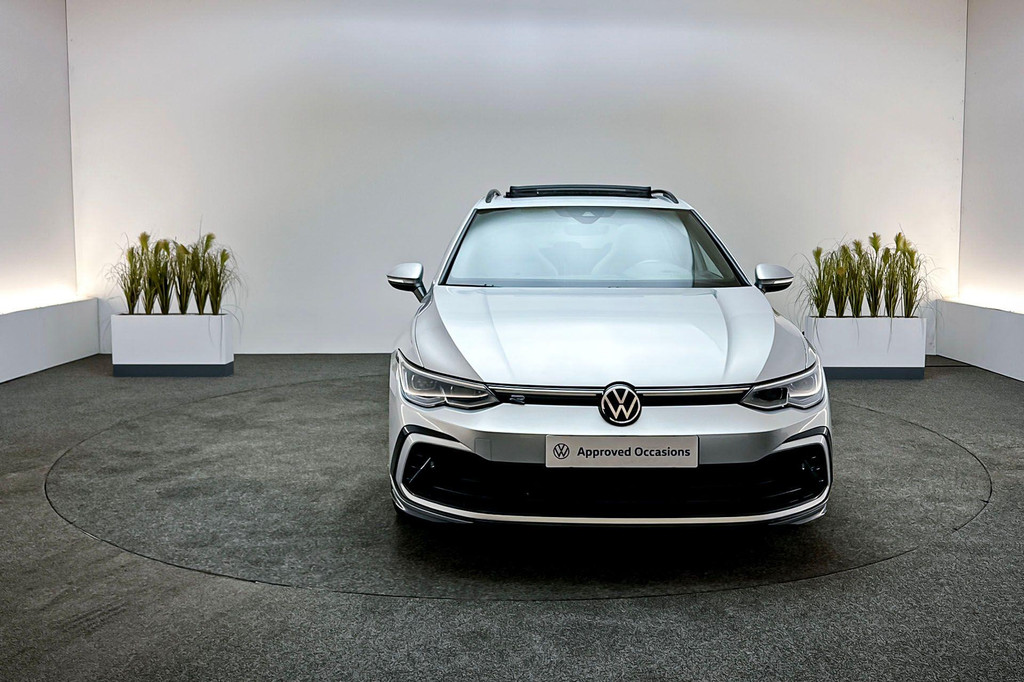 Volkswagen Golf (JVH29H) met abonnement