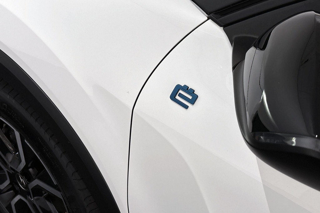 Citroën Ë-C4 (N369LT) met abonnement