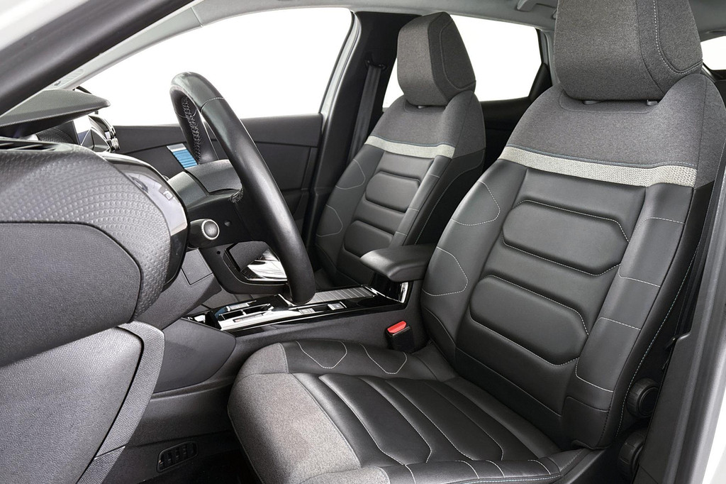 Citroën Ë-C4 (N369LT) met abonnement